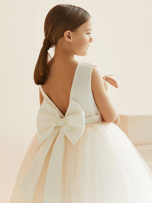 Bow Outfits For Flower Girls (1)